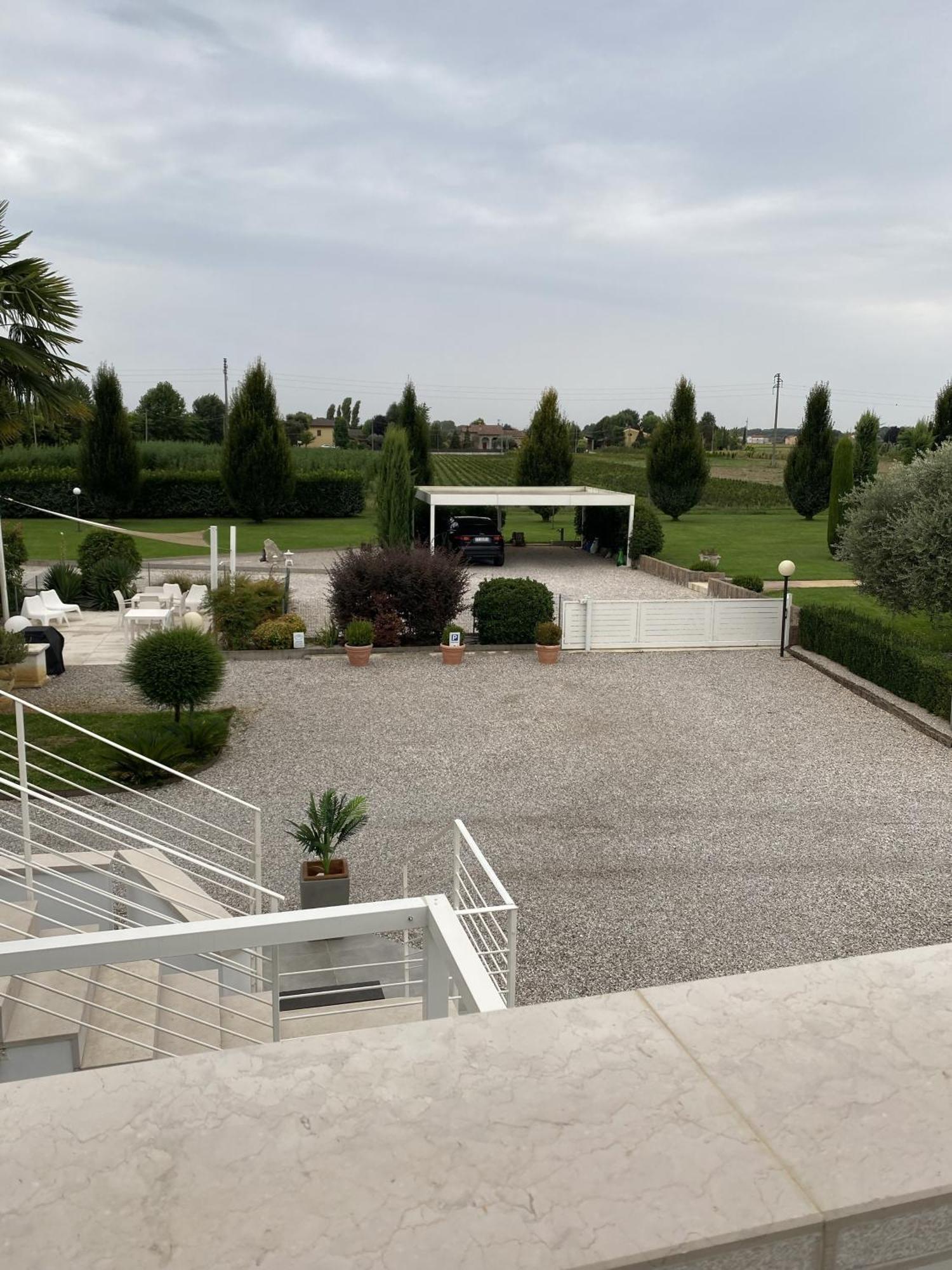 Meridien House Casalserugo Экстерьер фото